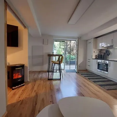 Mit Gartenzugang Apartment